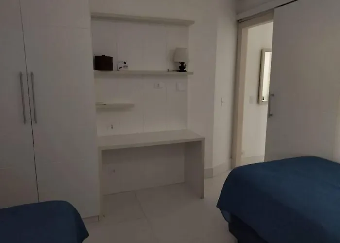 Apto De 3 Dorm De Frente Ao Mar Guarujá